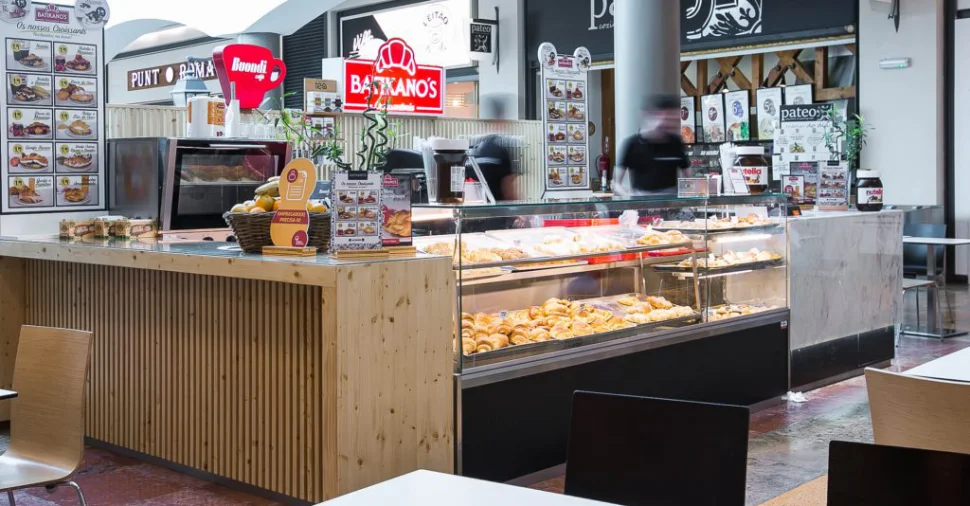 Interior do estabelecimento Croissanteria Batikano’s