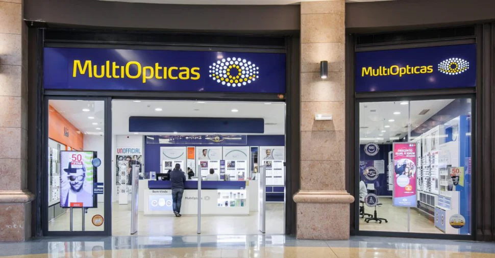 Interior da loja MultiOpticas